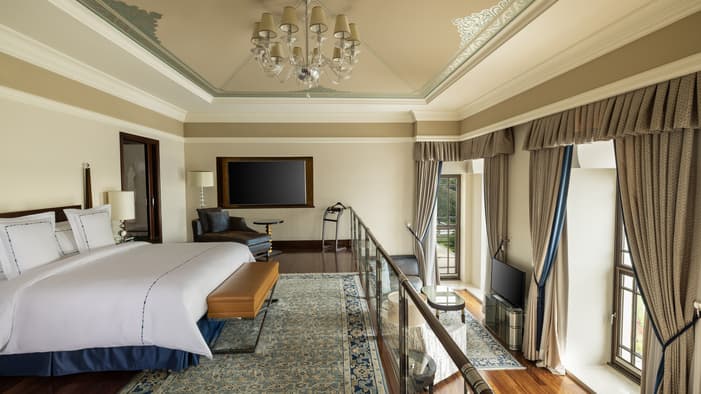 One-Bedroom Bosphorus Palace Süit 5
