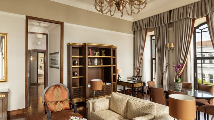 Two-Bedroom Bosphorus Palace Süit 2